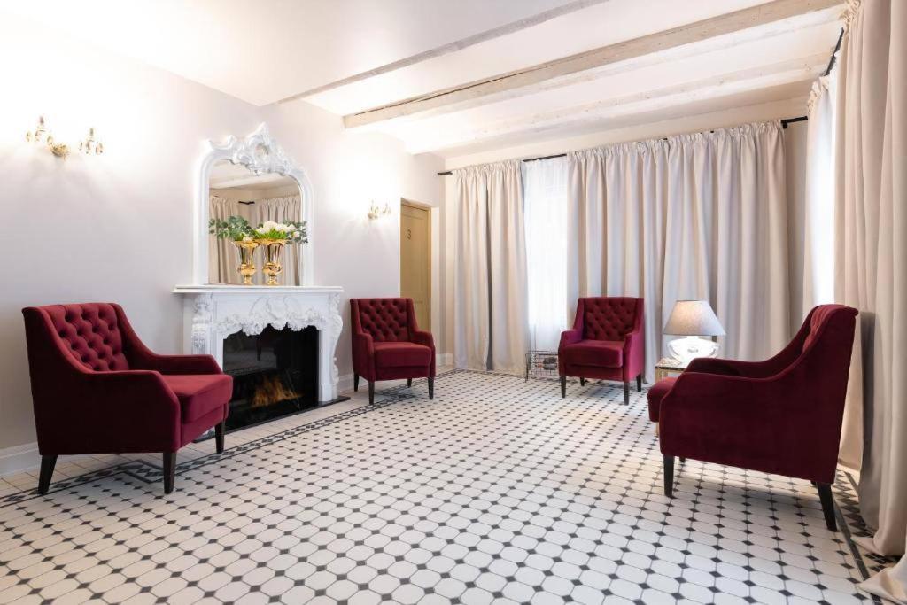 Hotel Meltzer Apartments ทาลลินน์ ภายนอก รูปภาพ