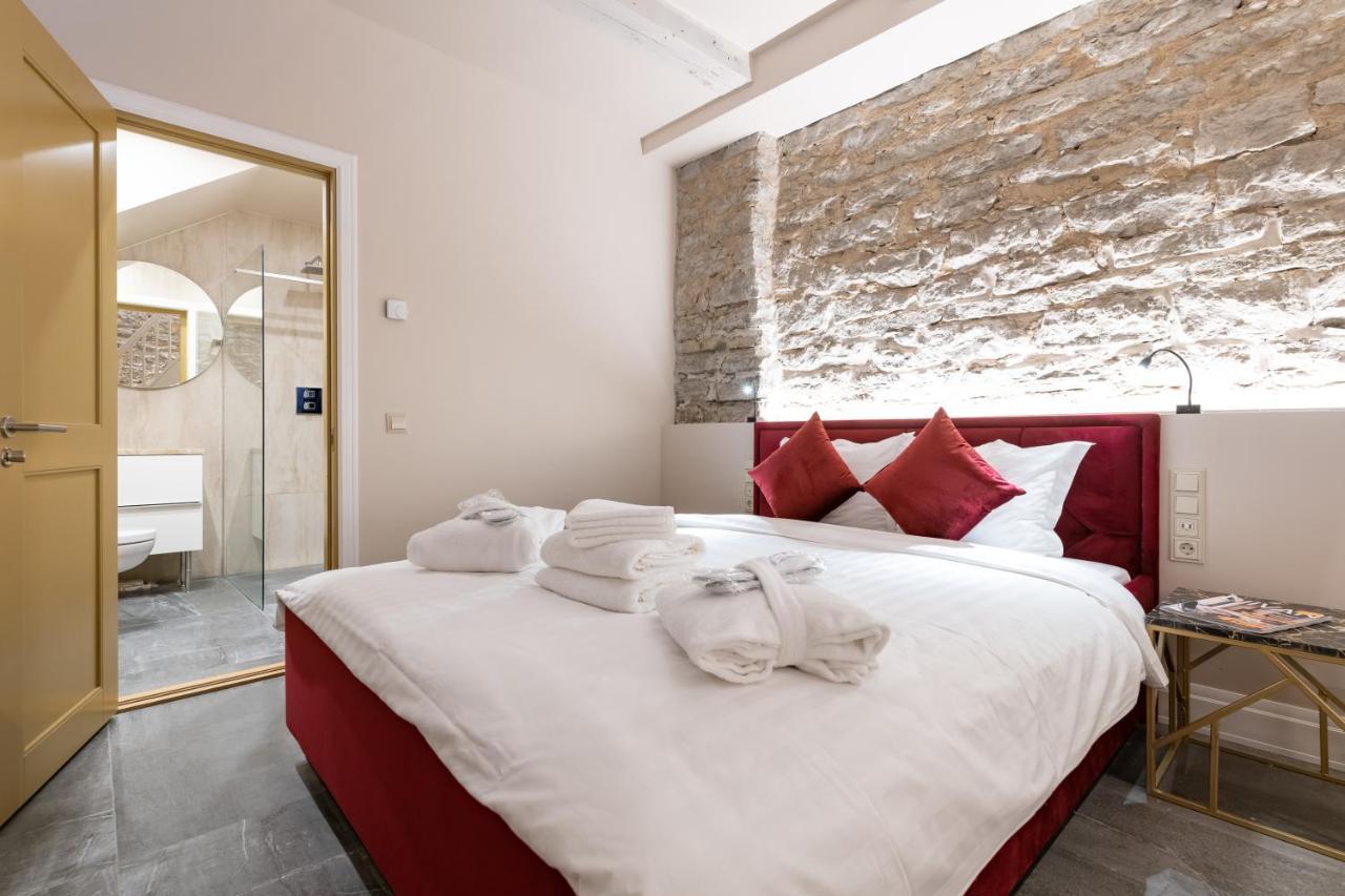 Hotel Meltzer Apartments ทาลลินน์ ภายนอก รูปภาพ