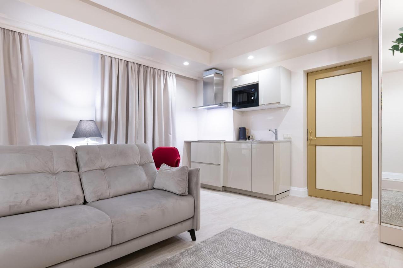 Hotel Meltzer Apartments ทาลลินน์ ภายนอก รูปภาพ
