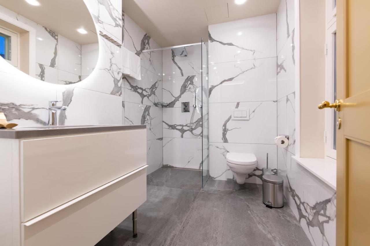 Hotel Meltzer Apartments ทาลลินน์ ภายนอก รูปภาพ